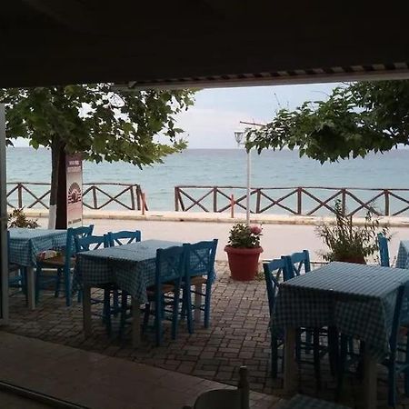 Kyparissis Apartment Possidi Luaran gambar